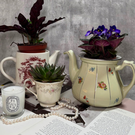 Hall China Floral Pour-Right Tricolator Pot – Yellow Teapot with Floral Design