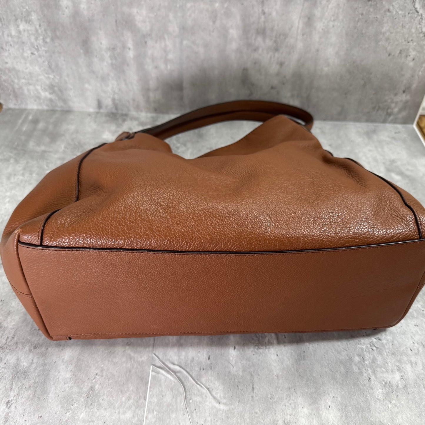 Coach Tan Pebbled Leather Hobo Bag – Slouchy Everyday Classic
