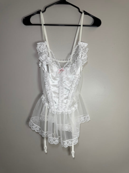 Vintage White Lace Peplum Lingerie Top – Size S