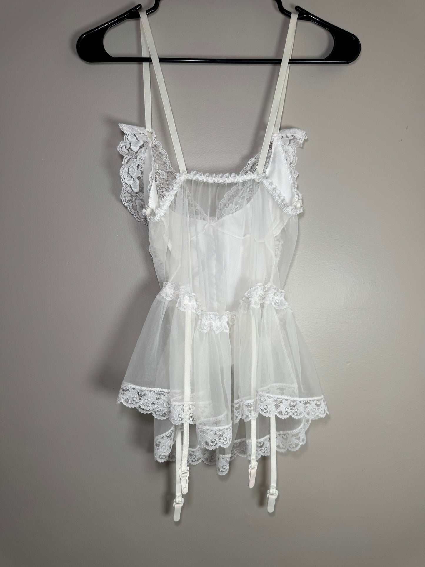 Vintage White Lace Peplum Lingerie Top – Size S