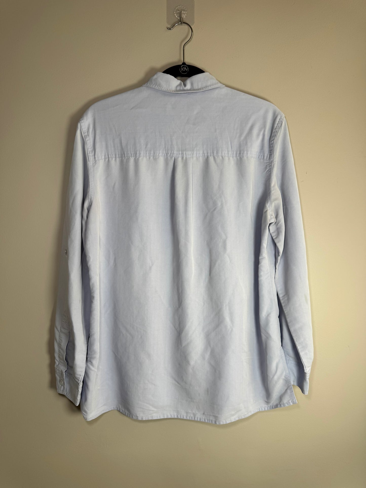 First Issue by Liz Claiborne Light Blue Button-Up Shirt – Size M