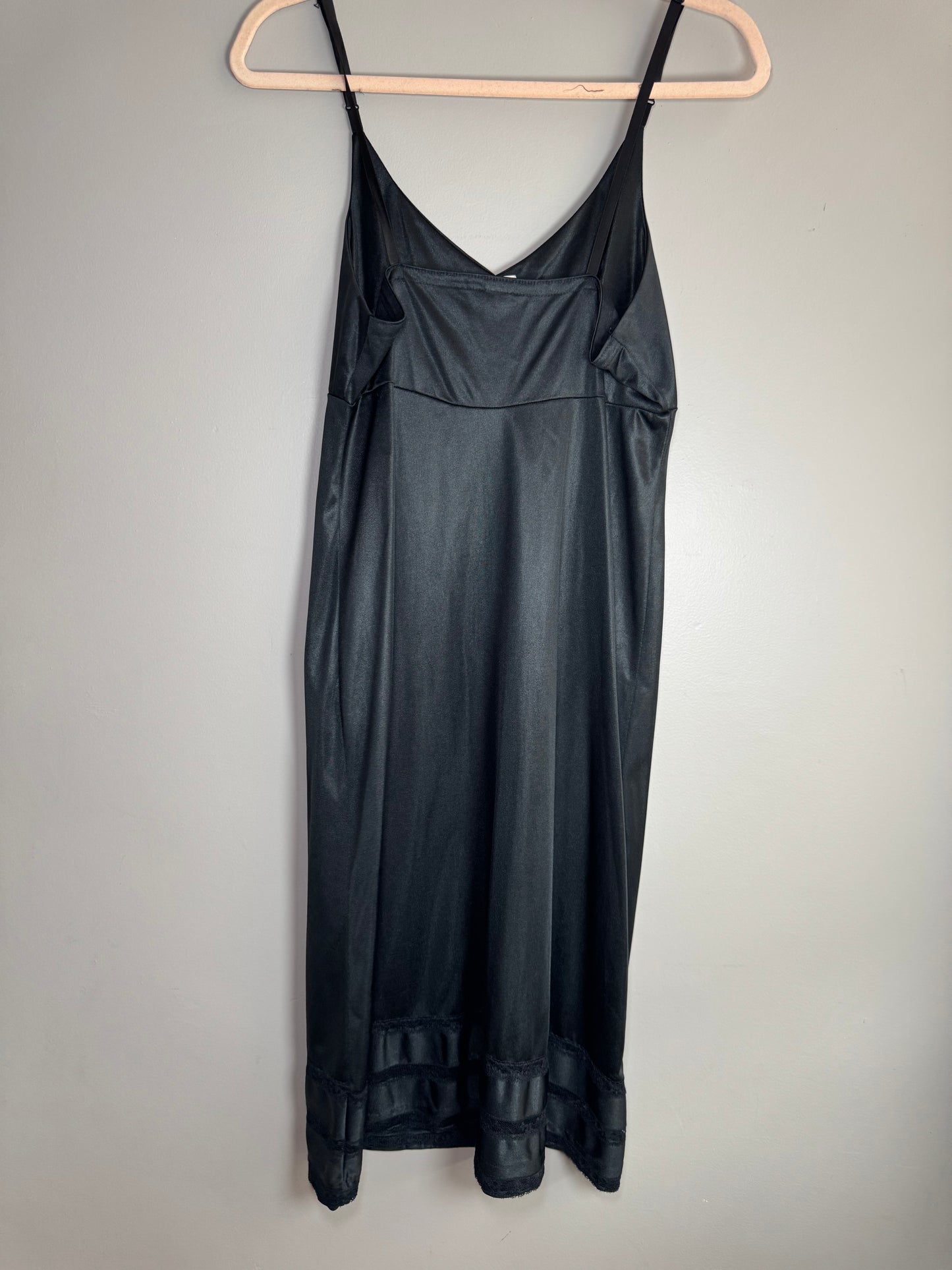 Vintage Interludes Black Slip Dress – Size 38