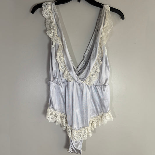 Vintage Lavender Satin Lace Bodysuit – Soft Shine & Romantic Details