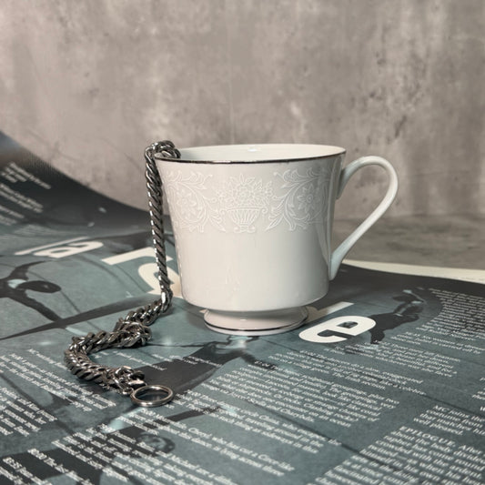 Crown Victoria “Lovelace” Teacup – Delicate China with Lace-Inspired Detail