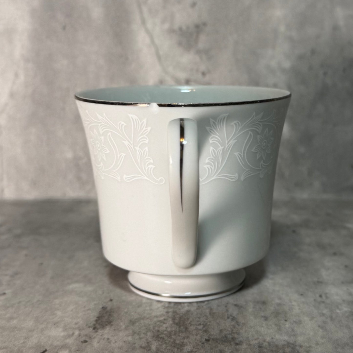 Crown Victoria “Lovelace” Teacup – Delicate China with Lace-Inspired Detail