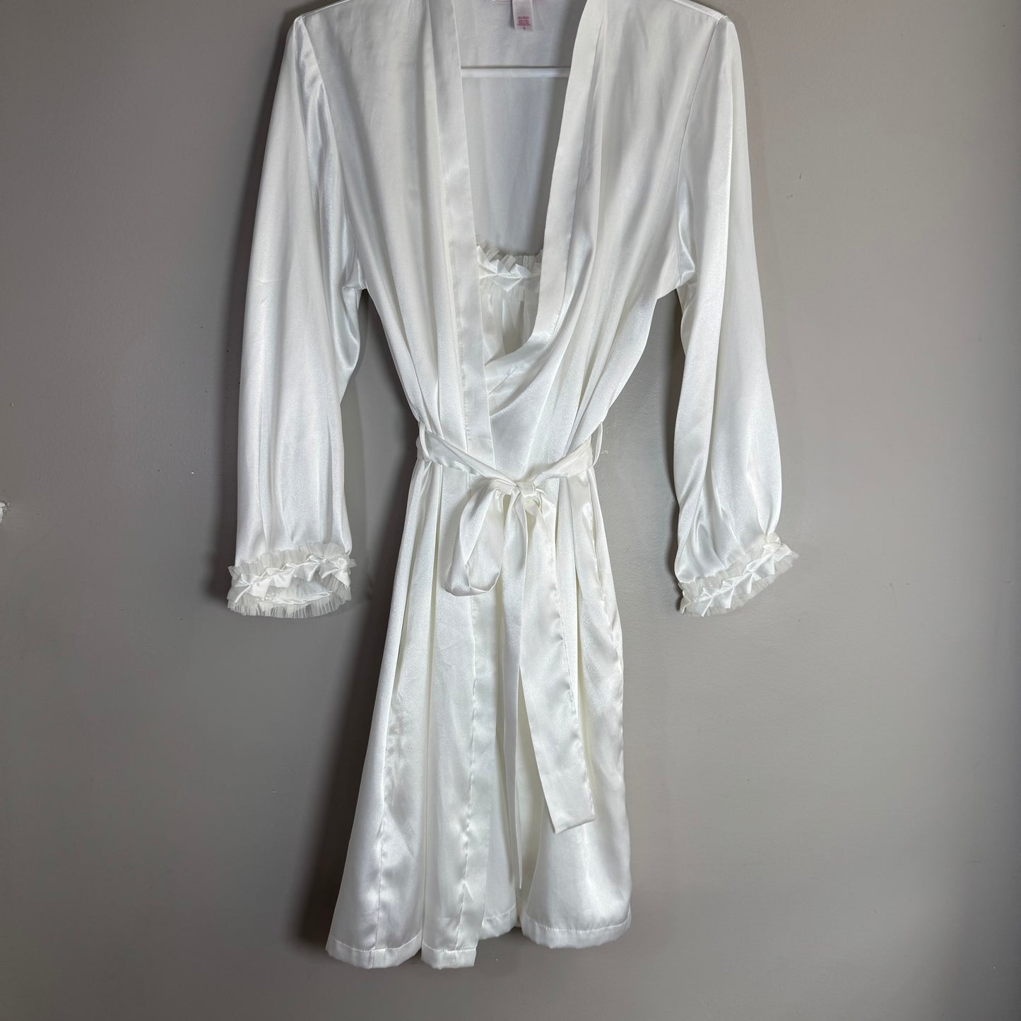 Oscar de la Renta Pink Label White Robe & Slip Set – Size S