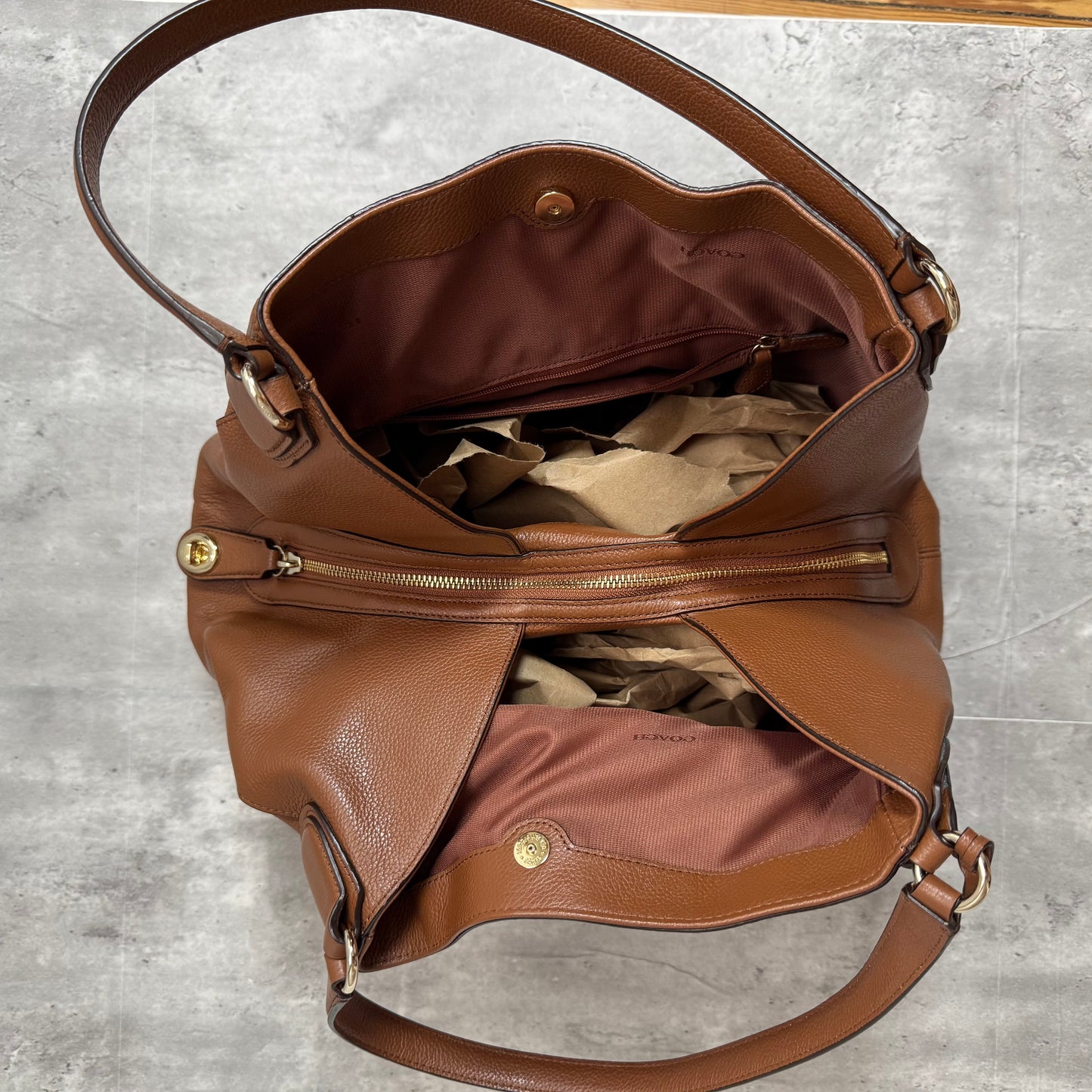 Coach Tan Pebbled Leather Hobo Bag – Slouchy Everyday Classic