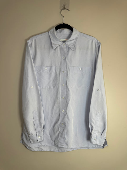 First Issue by Liz Claiborne Light Blue Button-Up Shirt – Size M