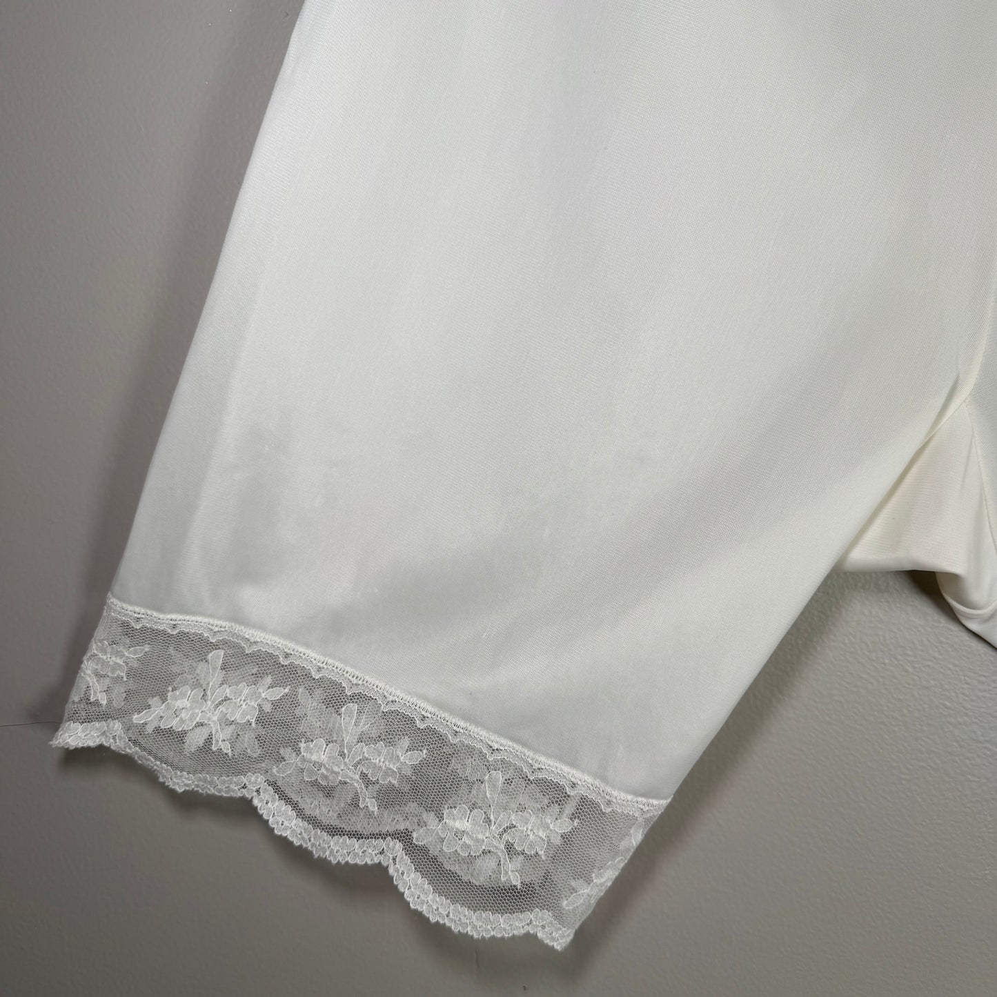 Vintage White Satin Bloomers – Lace Trim, Soft Shine, and Retro Charm